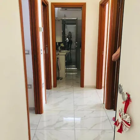 Apartment Casa Vacanze Arredata In Pieno Centro *